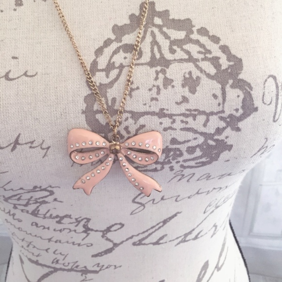 Jewelry - Pink and Gold Bow Necklace